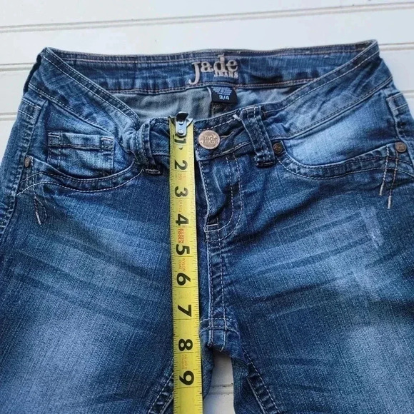 Jade Jeans Womens Size 3/4 Dark Wash Mid Rise Skinny Leg Jeans Embroidered 28x29 - Picture 4 of 8